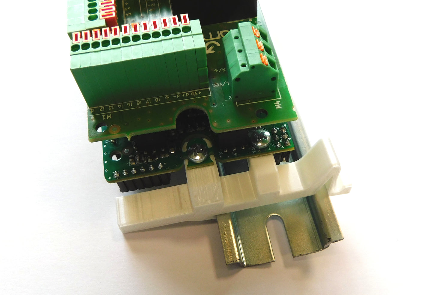 DIN Adapter